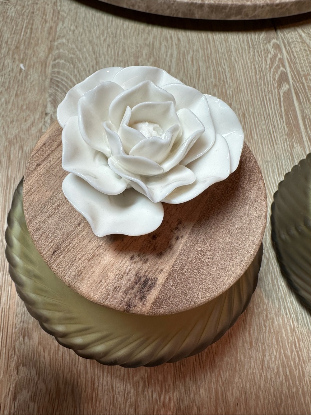 Water Lily Glass Jar Candle with White Floral Lid - Set of 2 - Picture 6 of 9